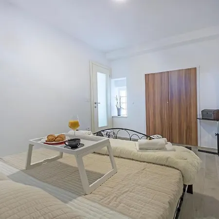 Apartment In Arena Mit Privatem Parkplatz *