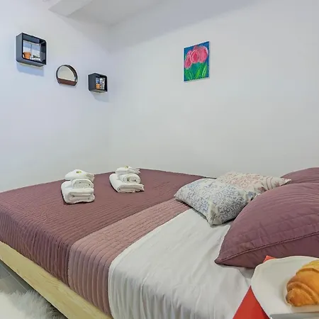 Apartment In Arena Mit Privatem Parkplatz
