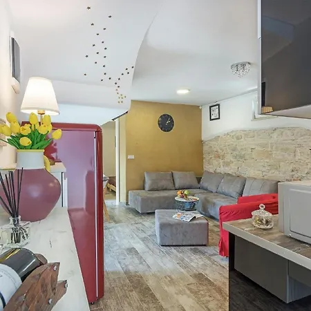 Apartment In Arena Mit Privatem Parkplatz *